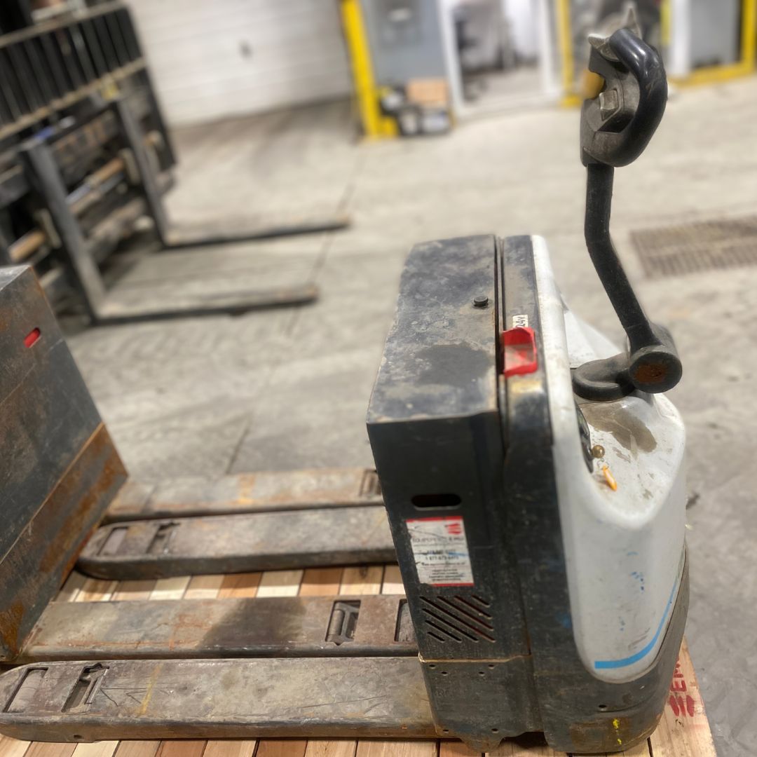 Transpalette à opérateur accompagnant - 4500 lb - WLX45S
