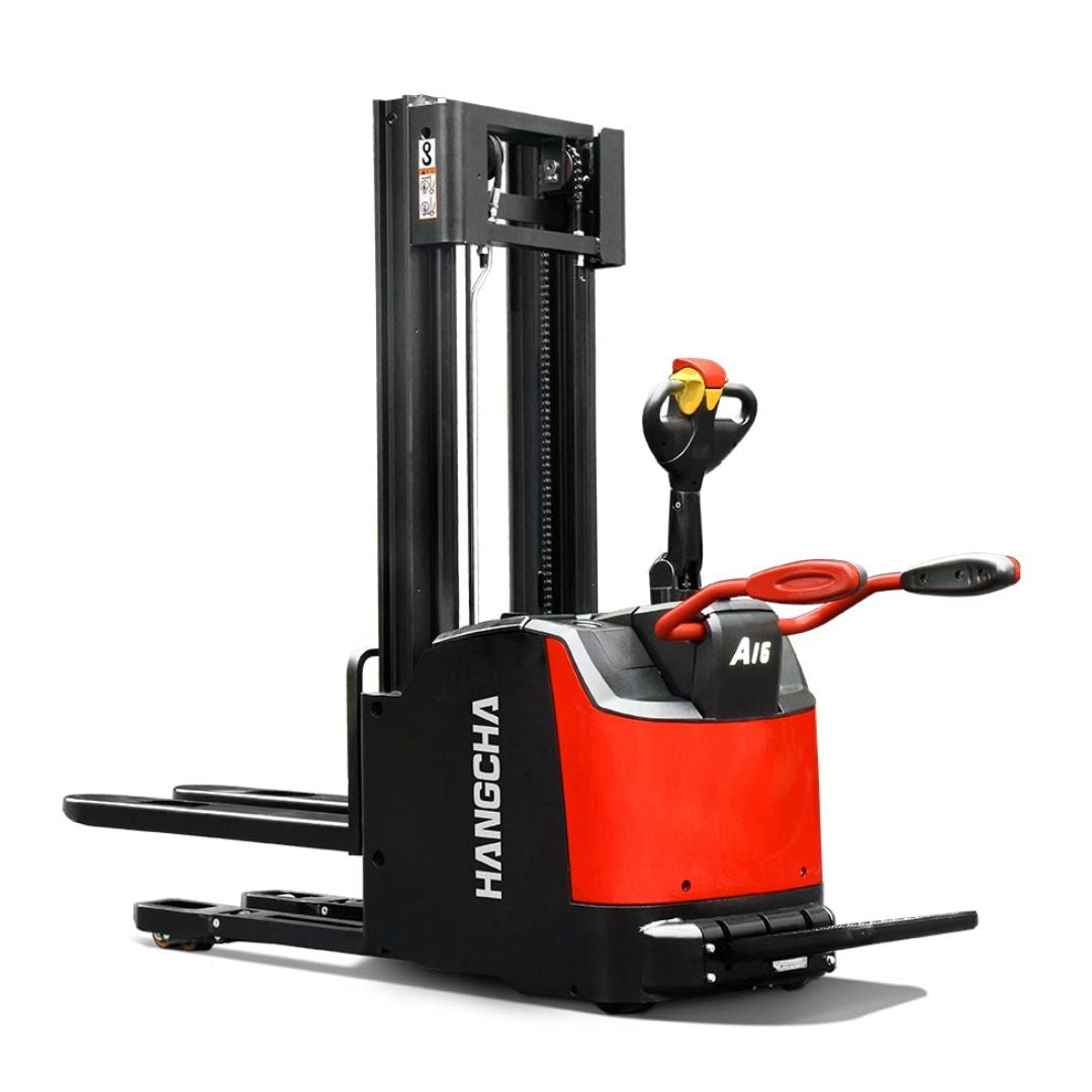 Gerbeur à conducteur debout robuste - 2500-3500 lb - Série A.