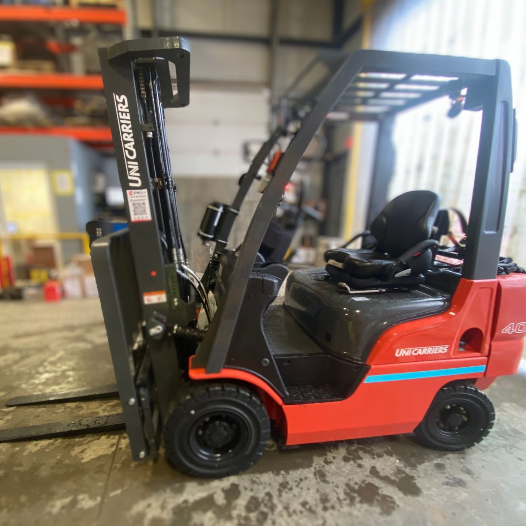 Unicarriers 4000lbs Forklift - PFS40 (1)