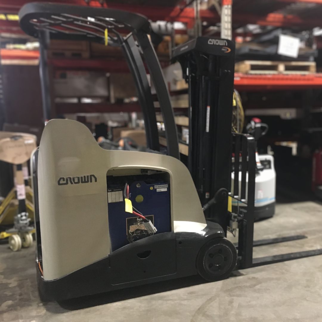 Crown 4000lbs Forklift - RC5545-40 (1)