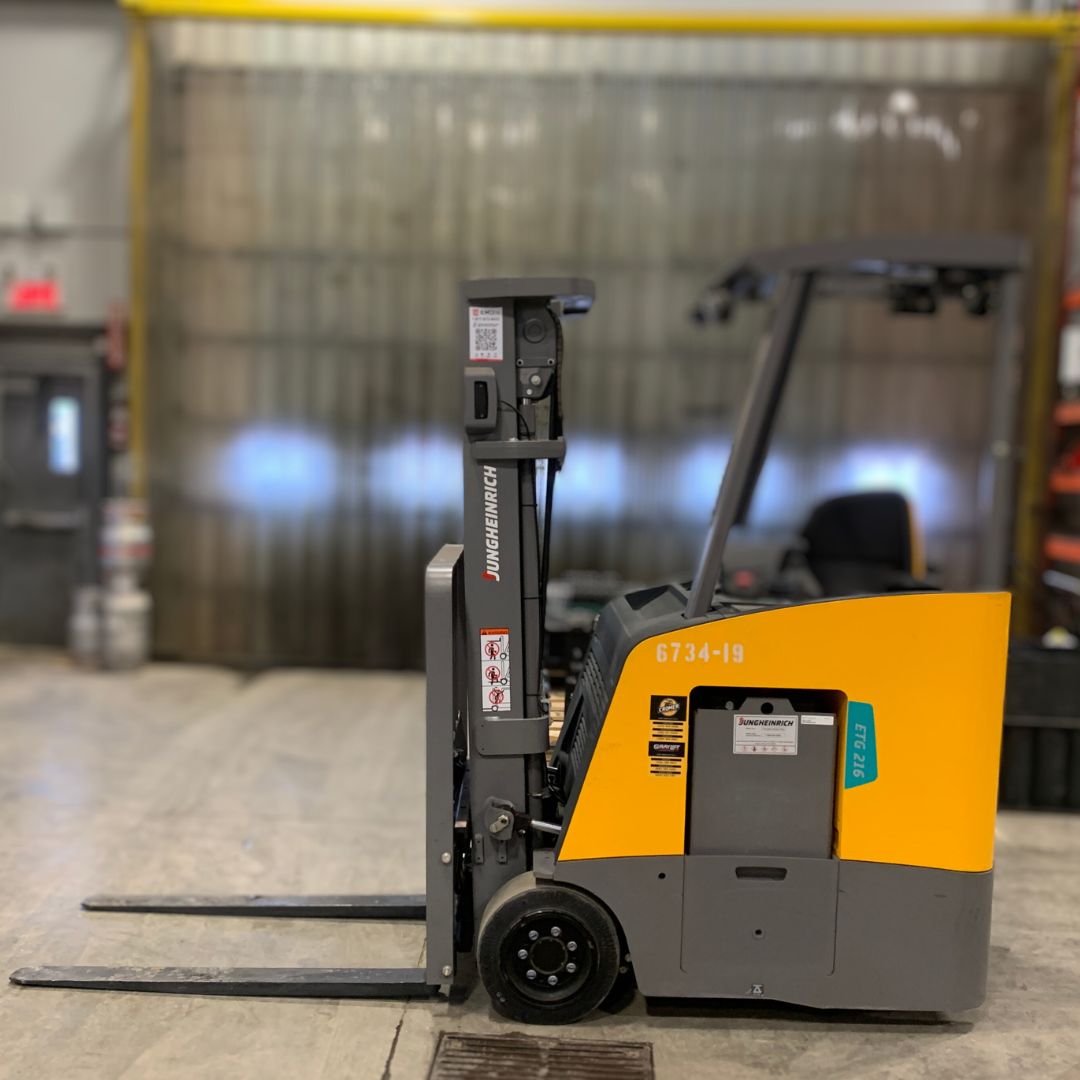 Chariot élévateur Jungheinrich 3500lbs - ETG216 (1)