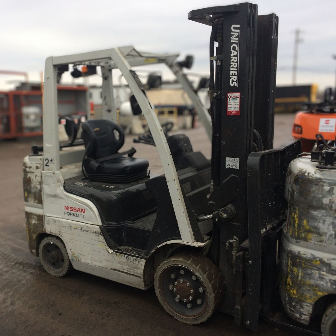 Chariot élévateur Nissan 6000lbs - CFS60LP (1)