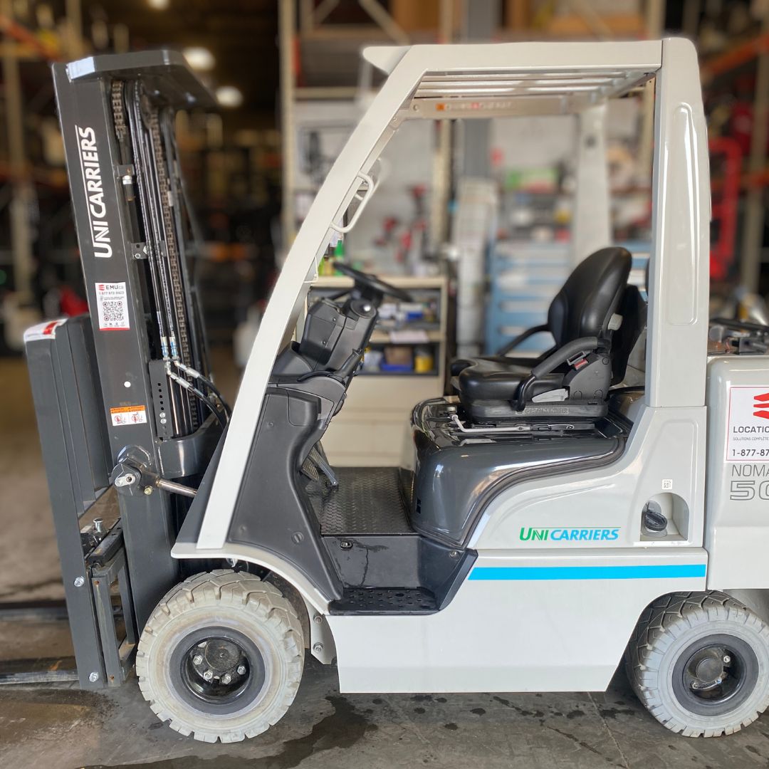 Chariot élévateur Unicarriers 5000lbs - AF50 (1)