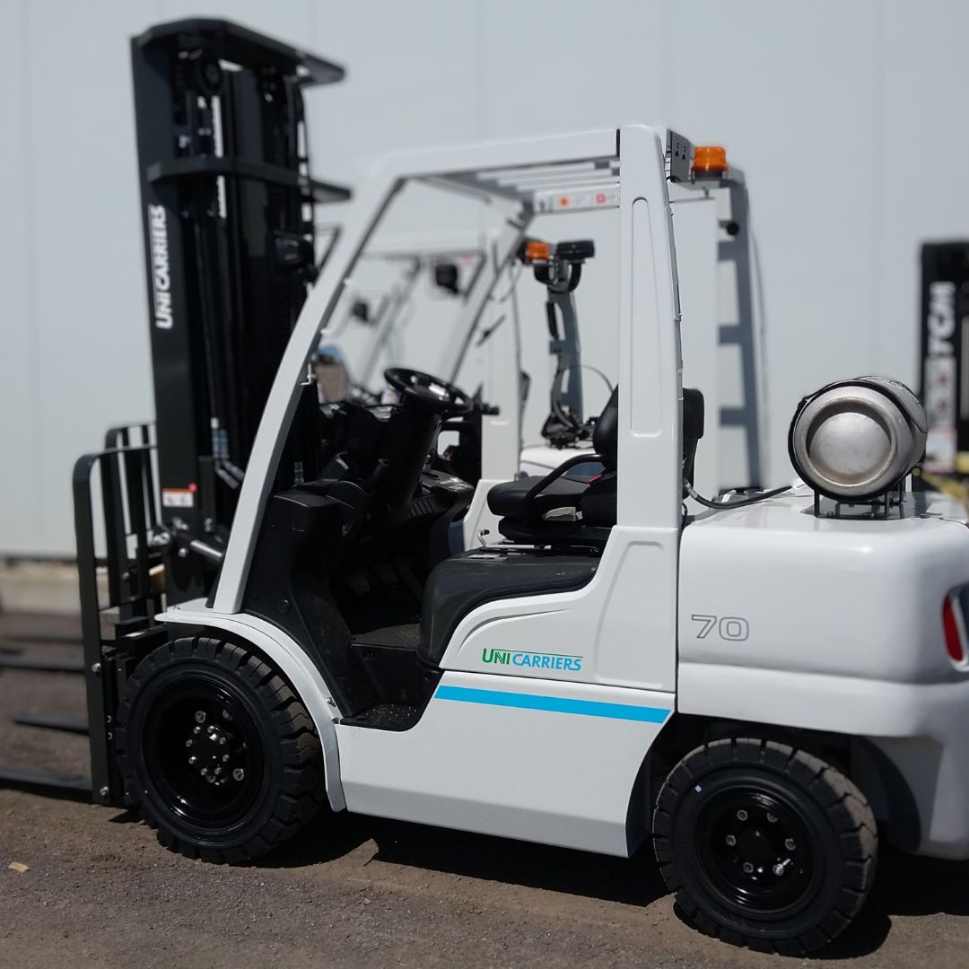 Unicarriers 7000lbs Forklift - PF70 (1)