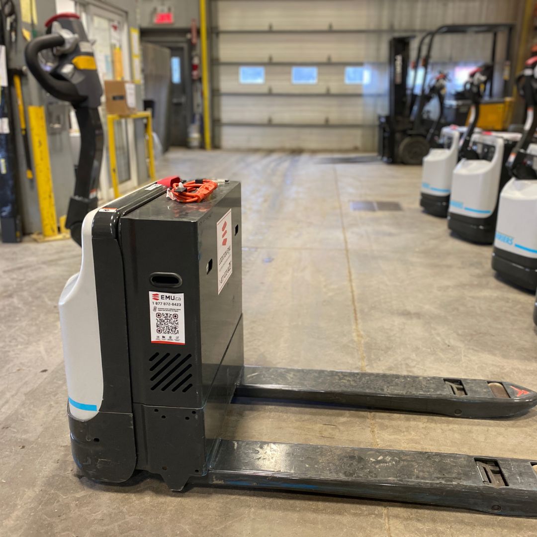 Transpalette à opérateur accompagnant - 4500 lb - WLX45S