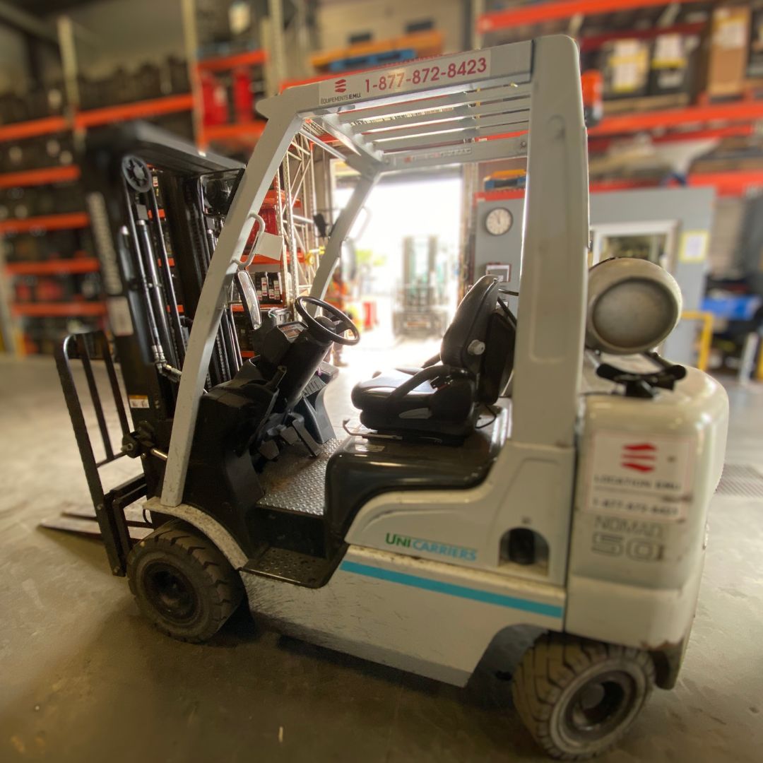 Chariot élévateur Unicarriers 5000lbs - AF50 (1)