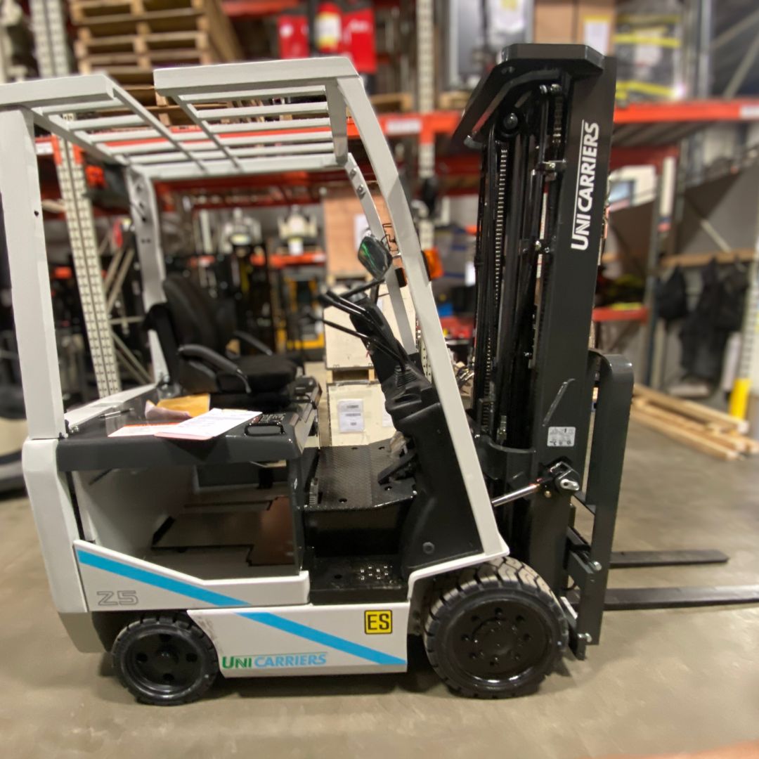 Unicarriers 5000lbs Forklift - BXC50N (1)