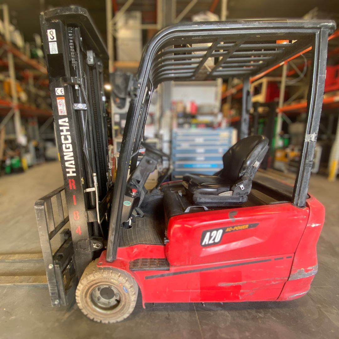 Electric 3-Wheel Sit-Down Forklift - 4000 lb - CPDS20.