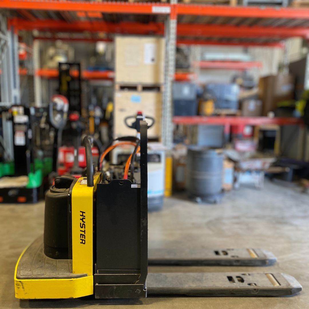Transpalette Hyster 6000lbs - B60ZHD (1)