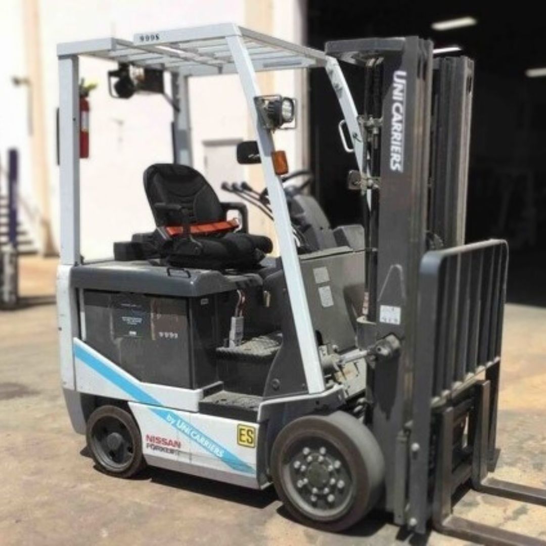 Chariot élévateur Nissan 4000lbs - BXC40N (1)