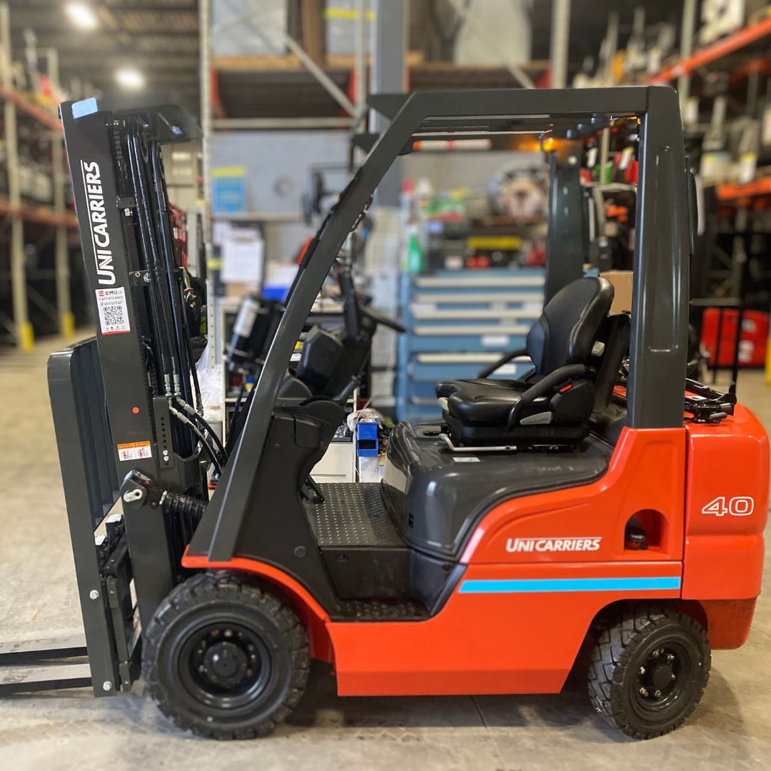Unicarriers 4000lbs Forklift - PFS40 (1)