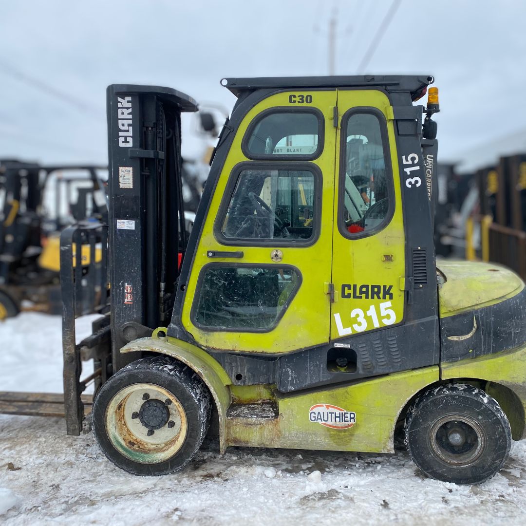 Chariot élévateur Clark - 6000 lb- C30D