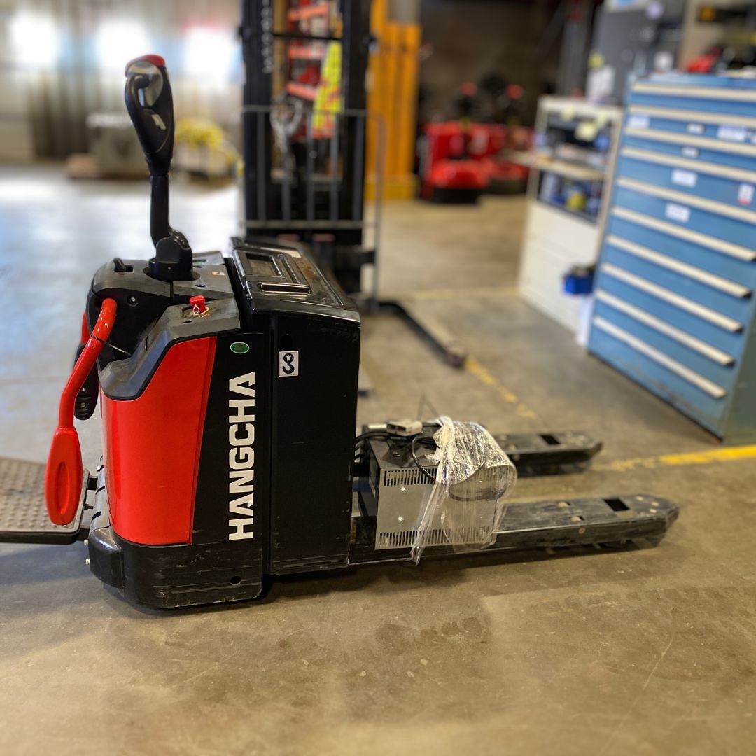 Hangcha pallet truck 6000lbs - CBD30-AC1S (2)