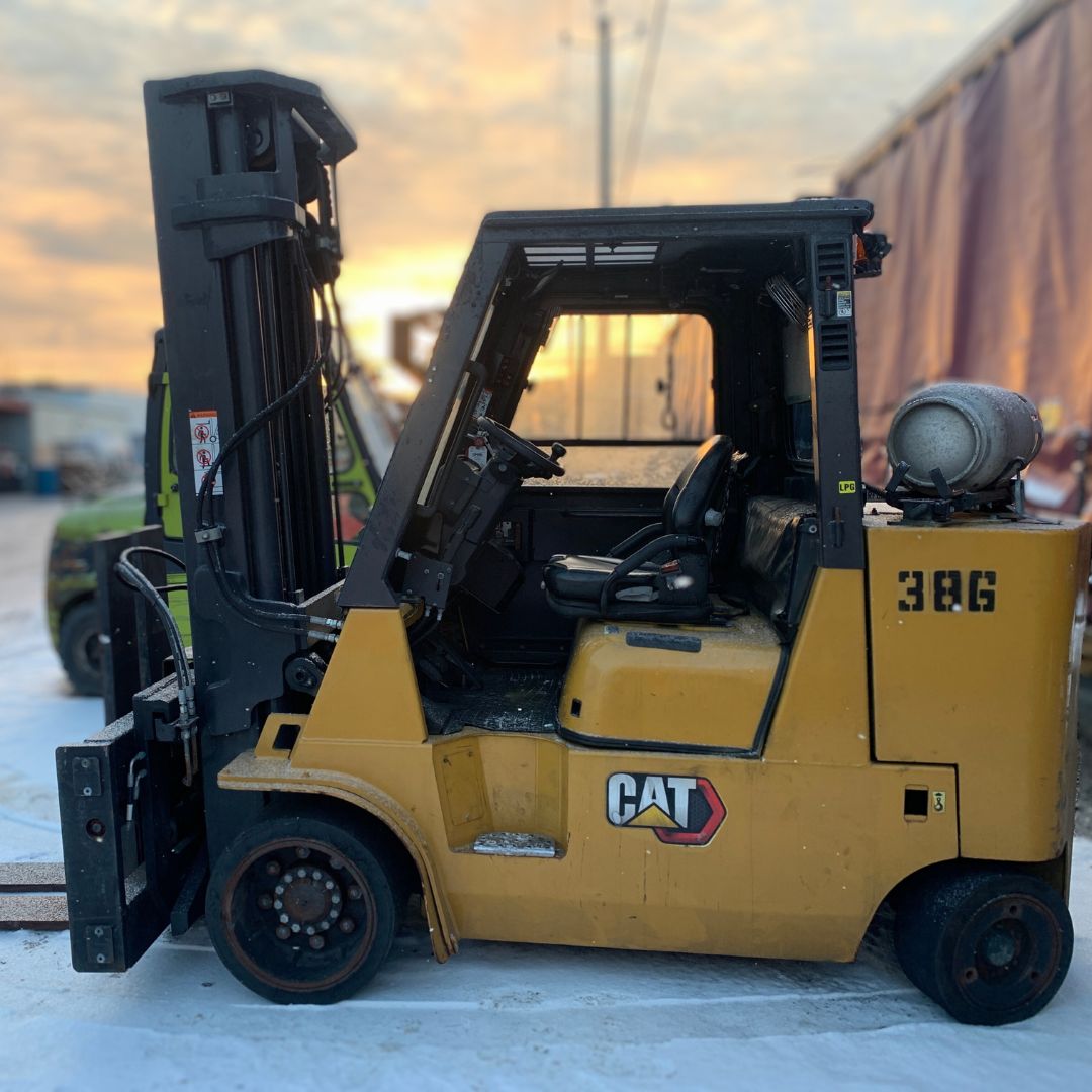 Chariot élévateur à pneus bandage plein à combustion interne - 12000 lb - GC55K