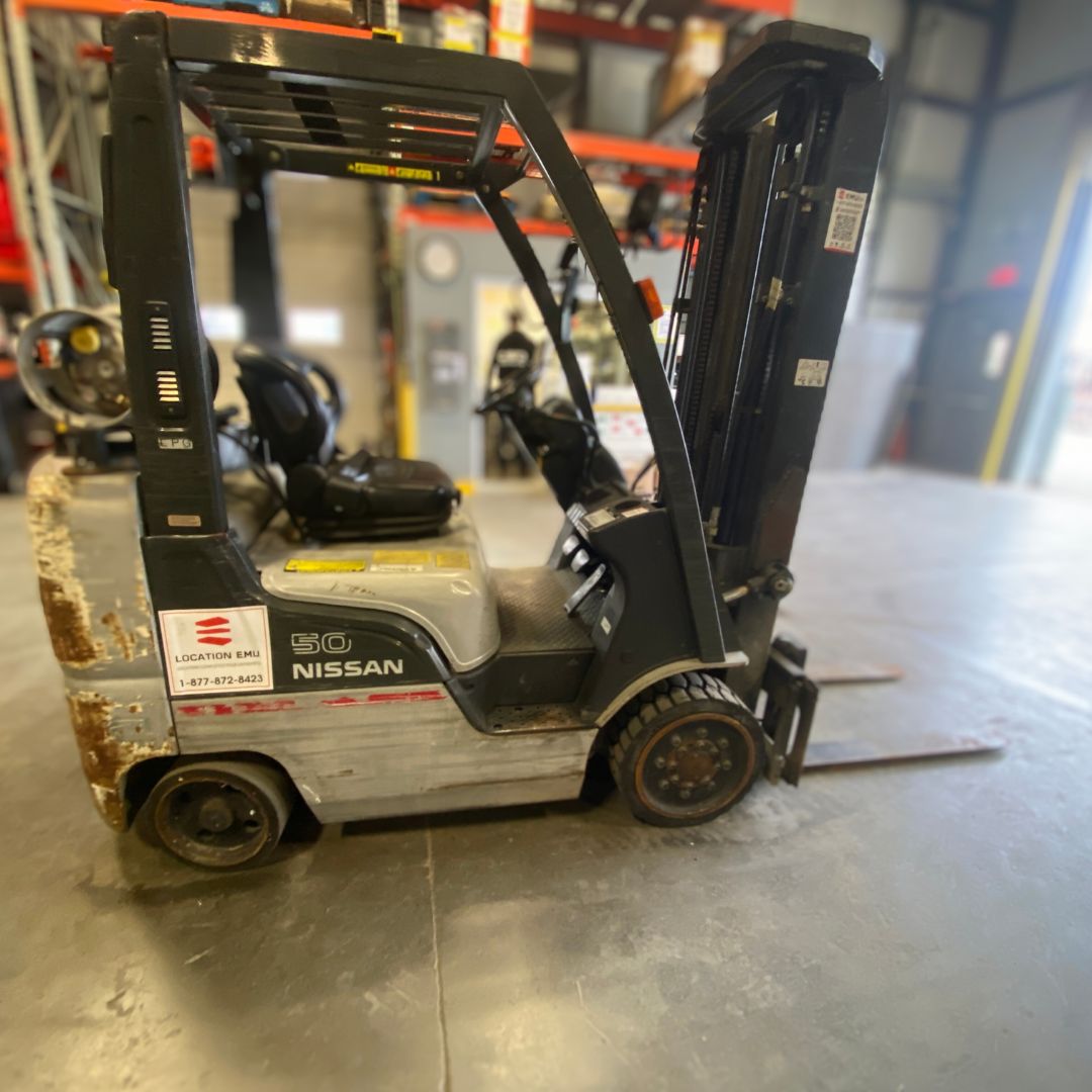 Chariot élévateur Nissan 5000lbs - CF50 (2)