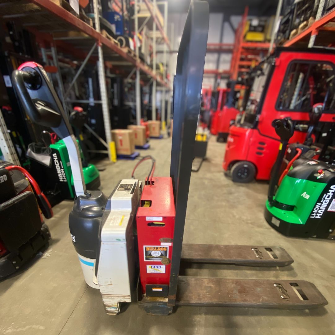 Unicarriers 6000lbs pallet truck - WPX60B (2)