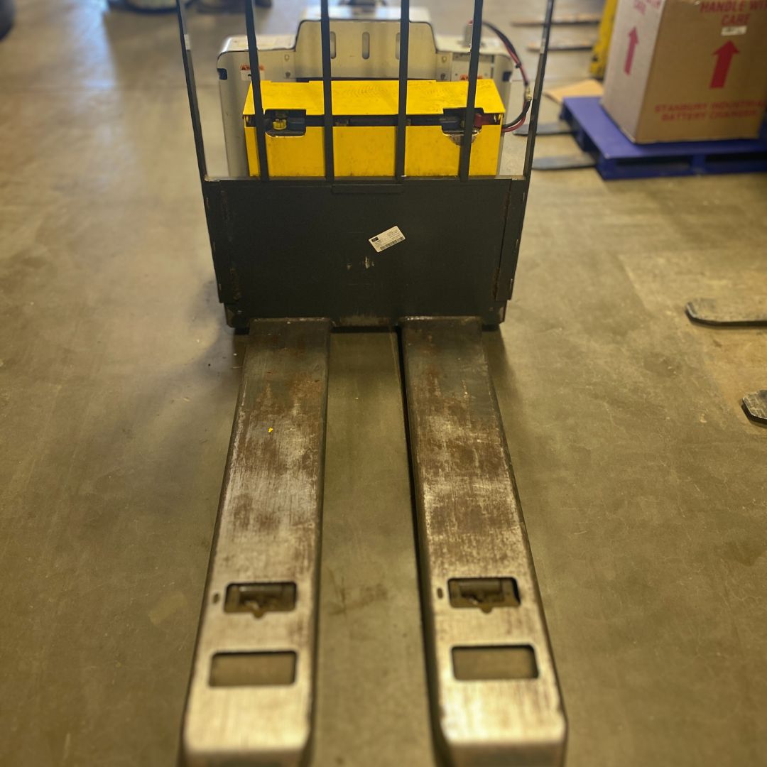 Unicarriers 6000lbs pallet truck - WPX60B (2)