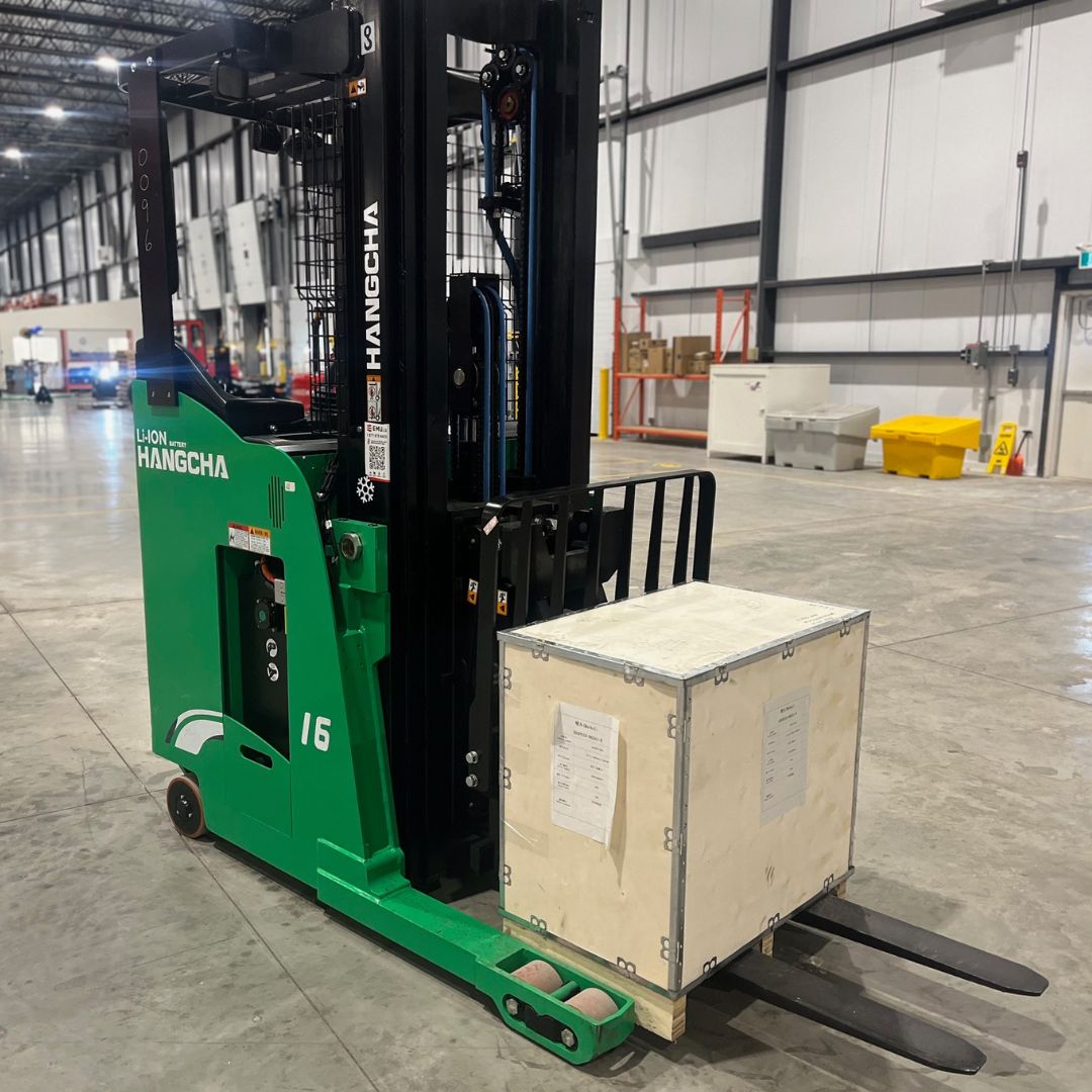 Chariot élévateur à allée étroite - 3500 lb - CQD16