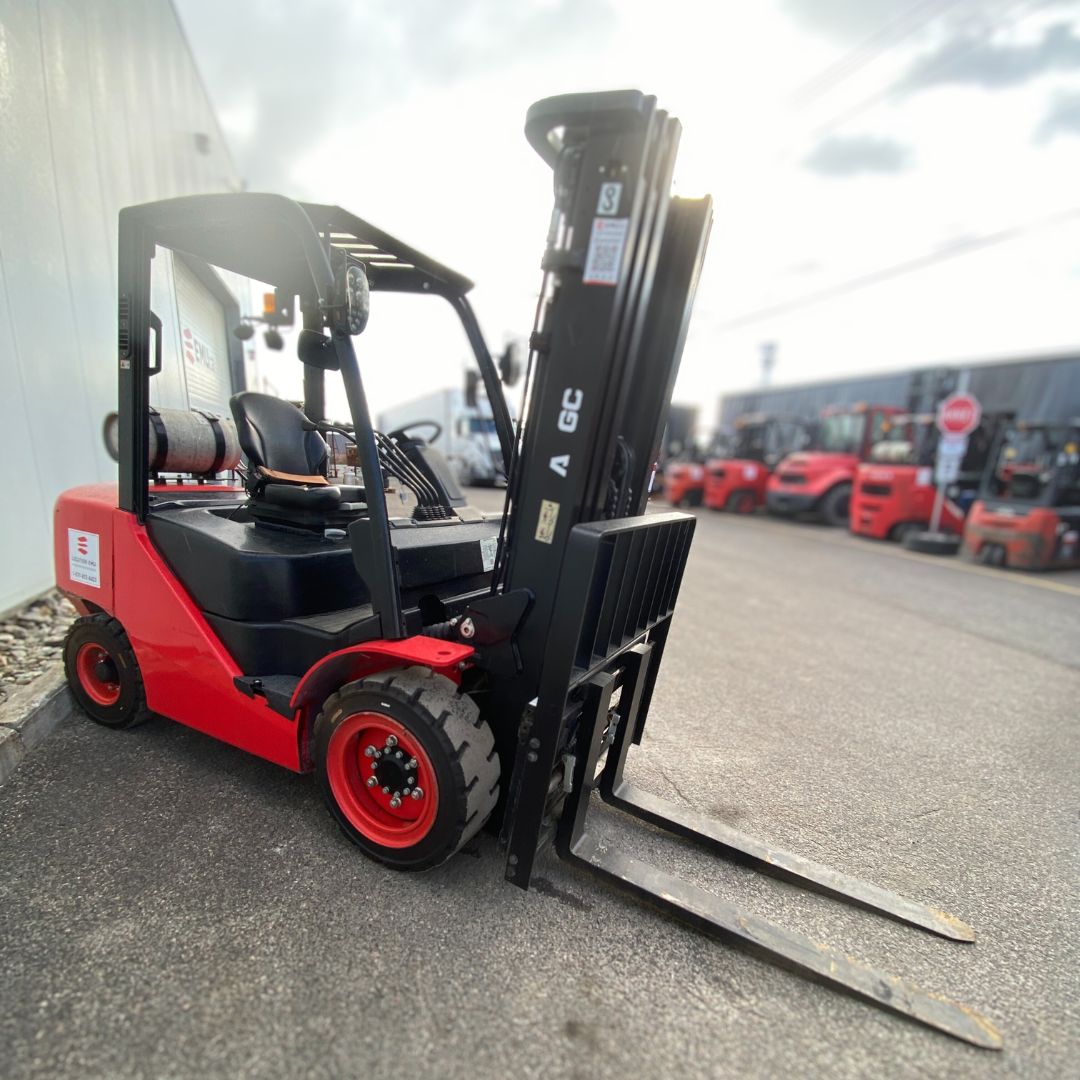 Chariot élévateur Hangcha 6000lbs - CPYD30 (2)