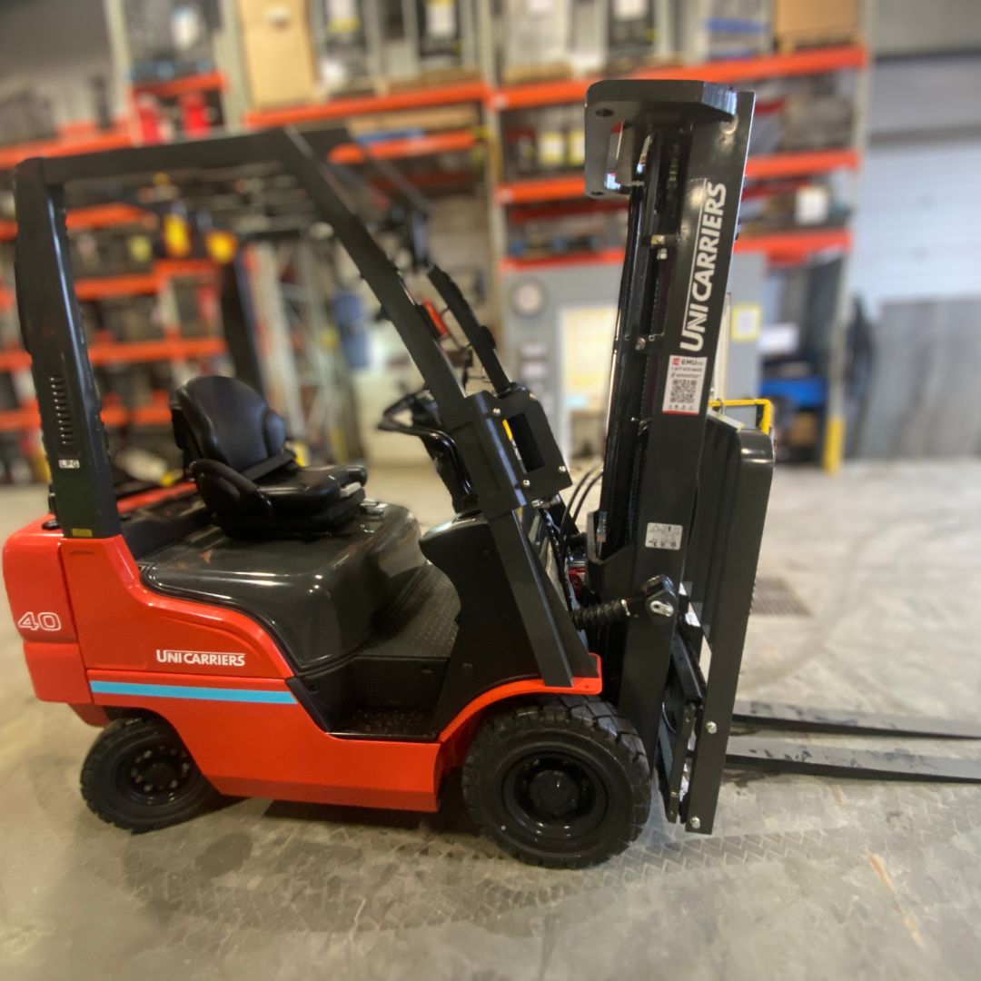 Unicarriers 4000lbs Forklift - PFS40 (2)