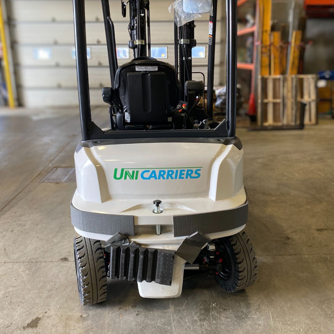 Chariot élévateur électrique Unicarriers - 4000 lb - MXS20