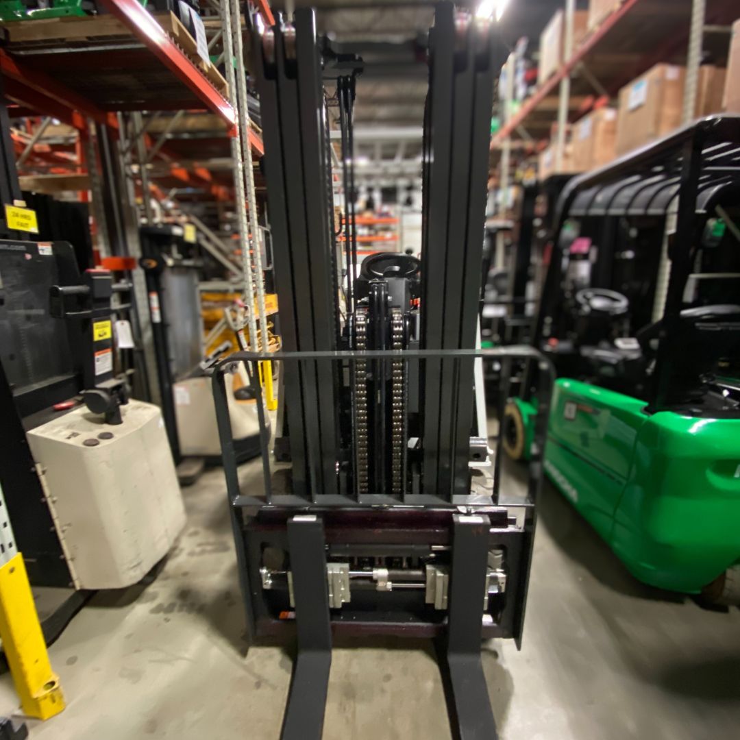 Unicarriers 8000lbs Forklift - BXC80NEE (3)