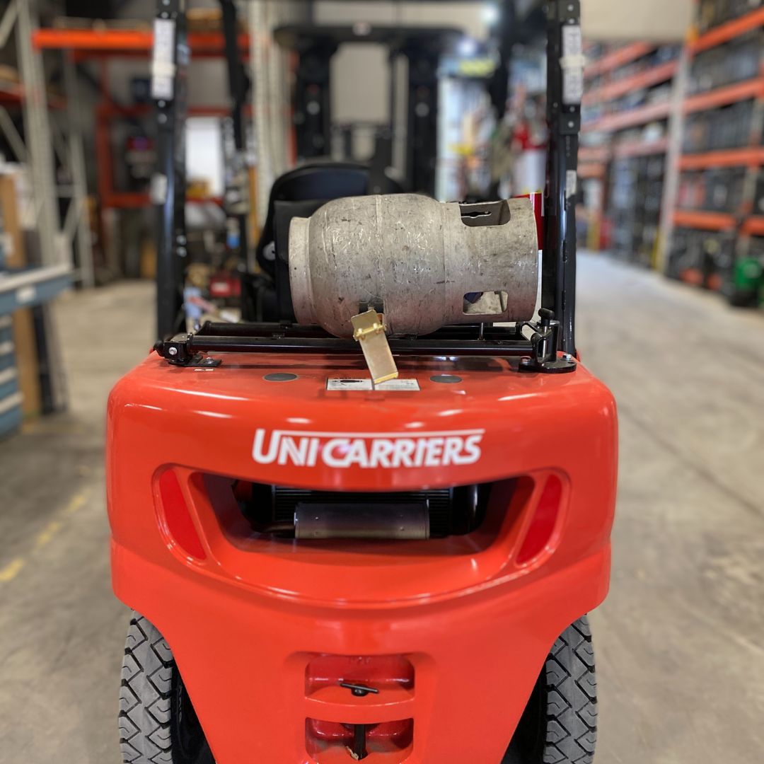 Chariot élévateur Unicarriers 5000lbs - PF50 (3)