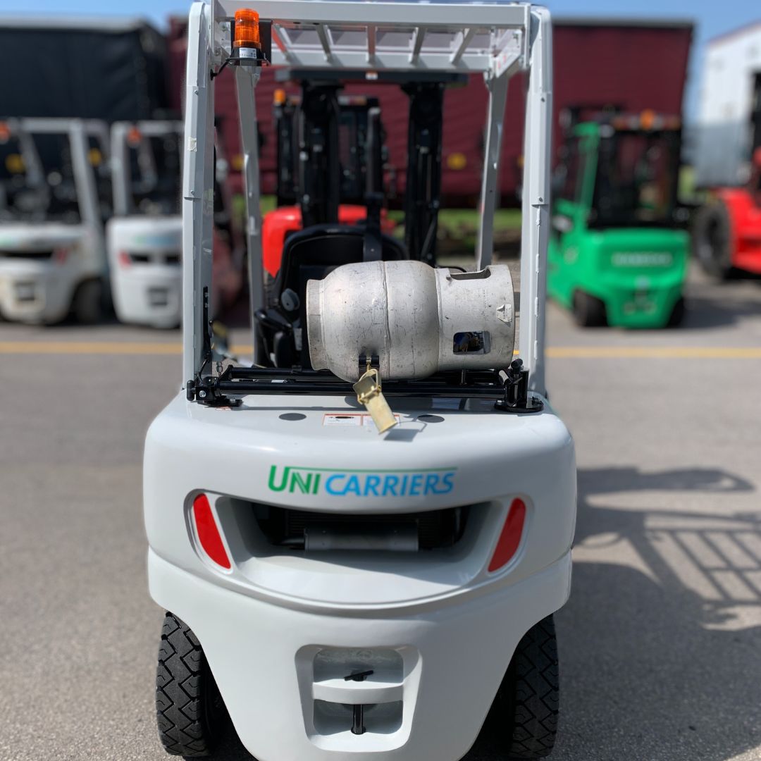 Chariot élévateur Unicarriers 5000lbs - PF50 (3)