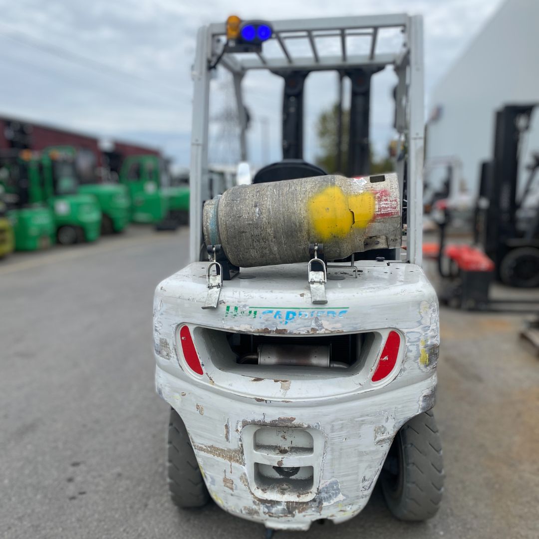 Chariot élévateur Unicarriers 6000lbs - PF60 (3)