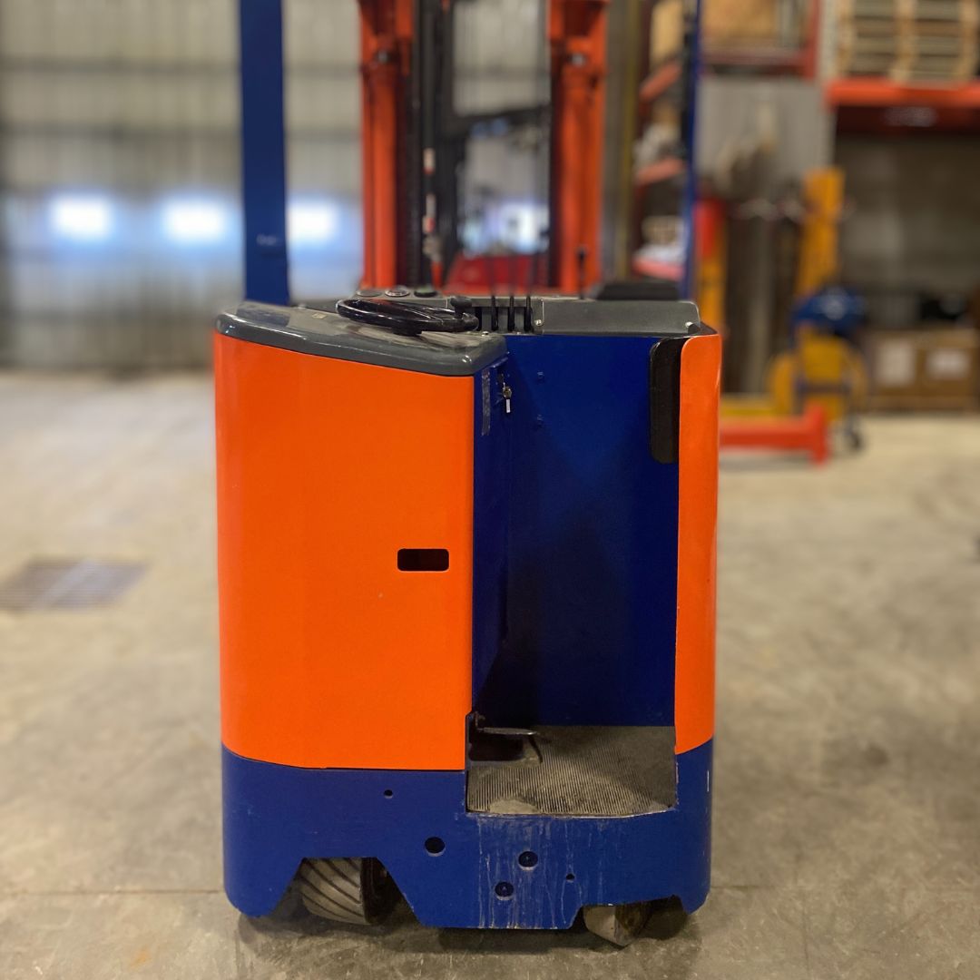 Chariot élévateur à allée étroite à pantographe simple - 3500 lb - 5FBR18