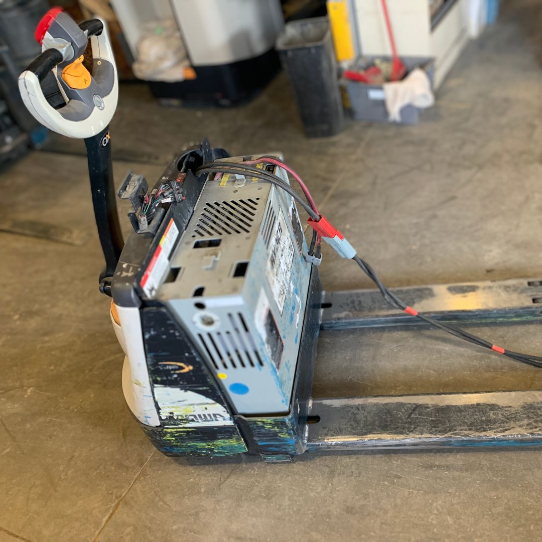 Walkie-Pedestrian Pallet Truck - 4500 lb - WP3045