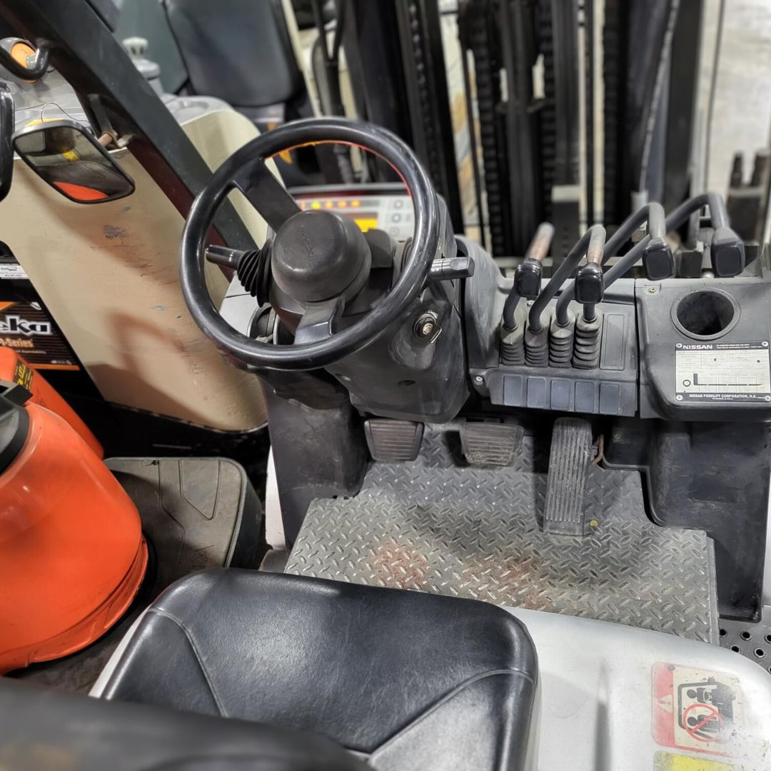 Chariot élévateur Nissan 8000lbs - CF80LP (3)