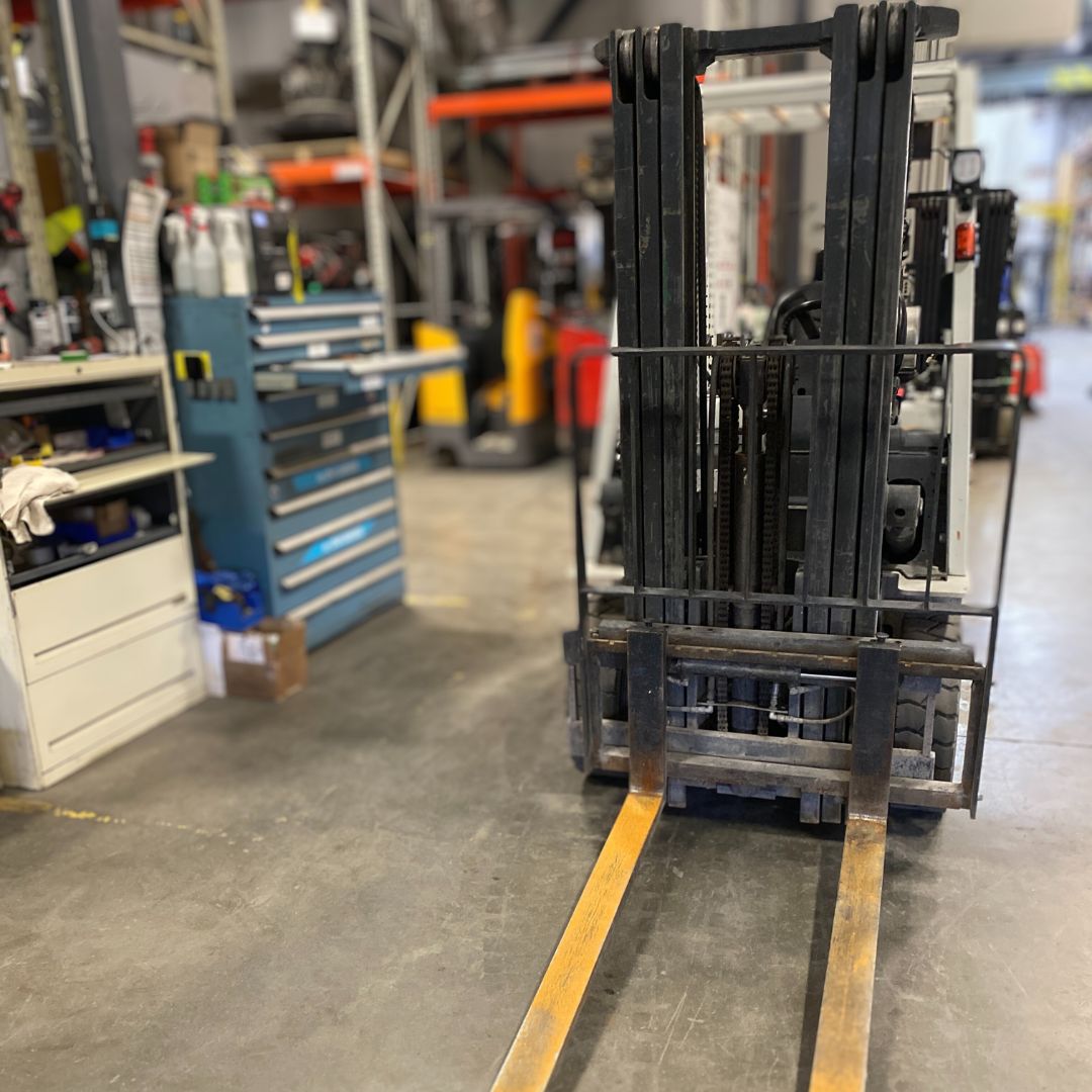 Chariot élévateur Unicarriers 5000lbs - PF50 (3)
