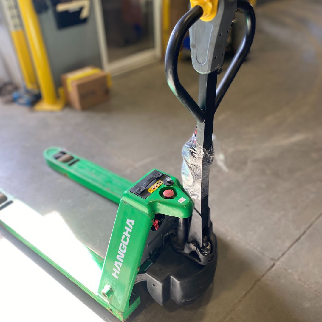 Hangcha 3000lbs Pallet Truck - CBD15 (3)