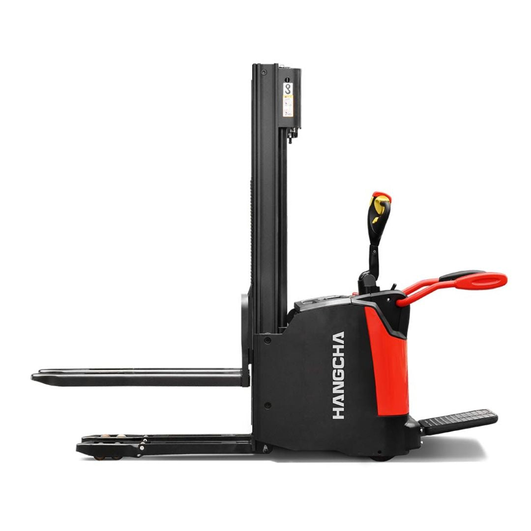 Gerbeur à conducteur debout robuste - 2500-3500 lb - Série A.