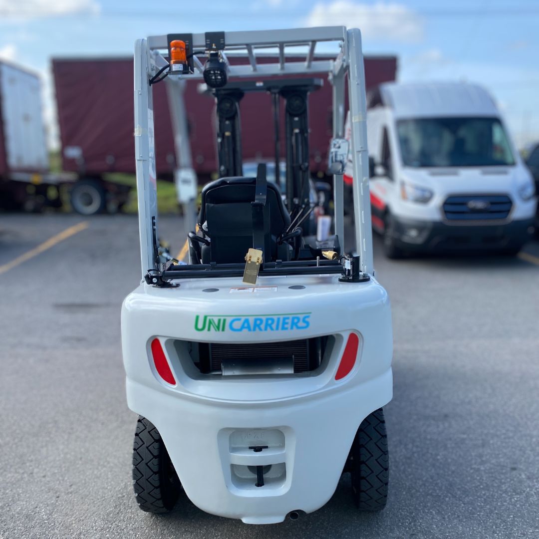 Chariot élévateur Unicarriers 5000lbs - PF50 (3)