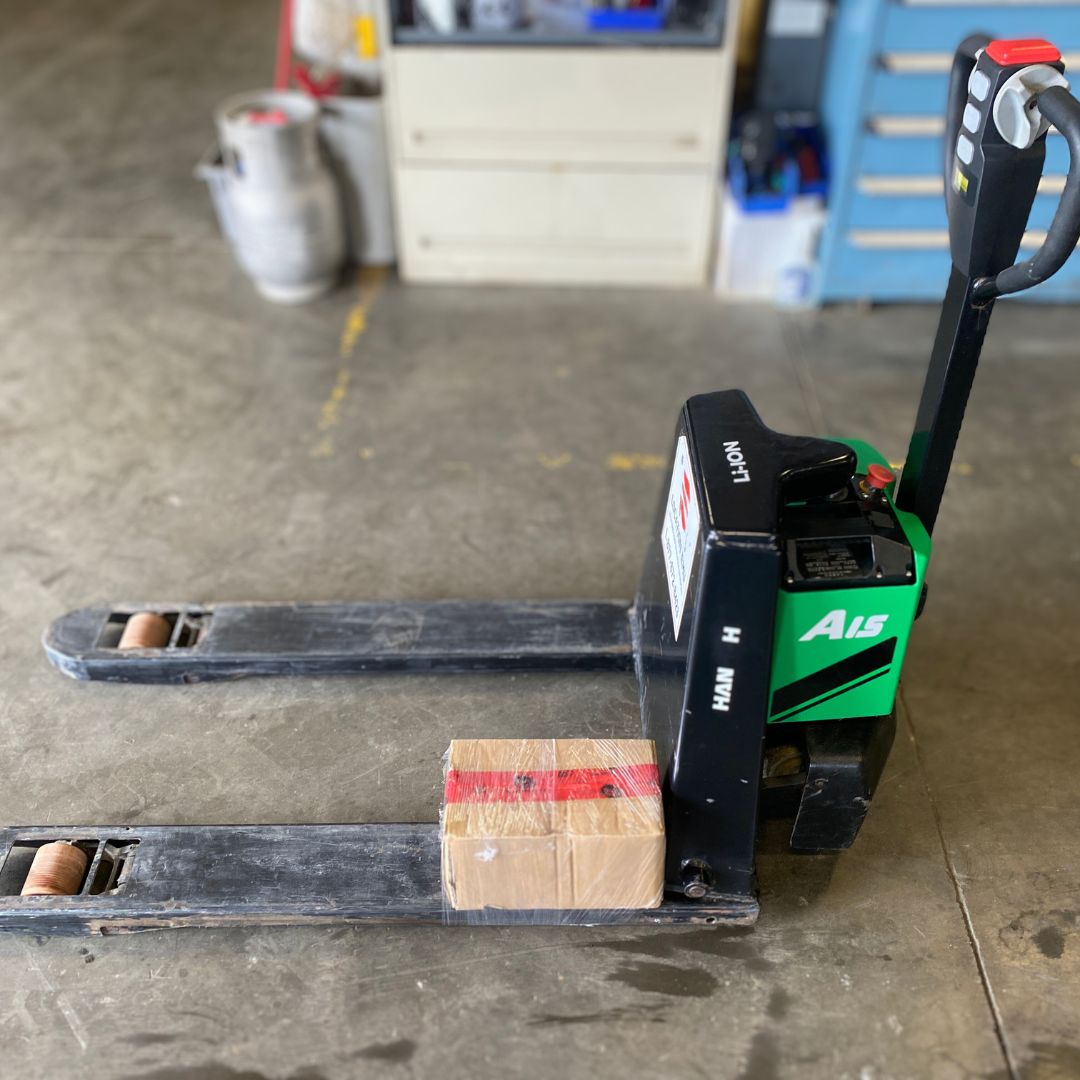 Hangcha 3000lbs Pallet Truck - CBD15 (3)