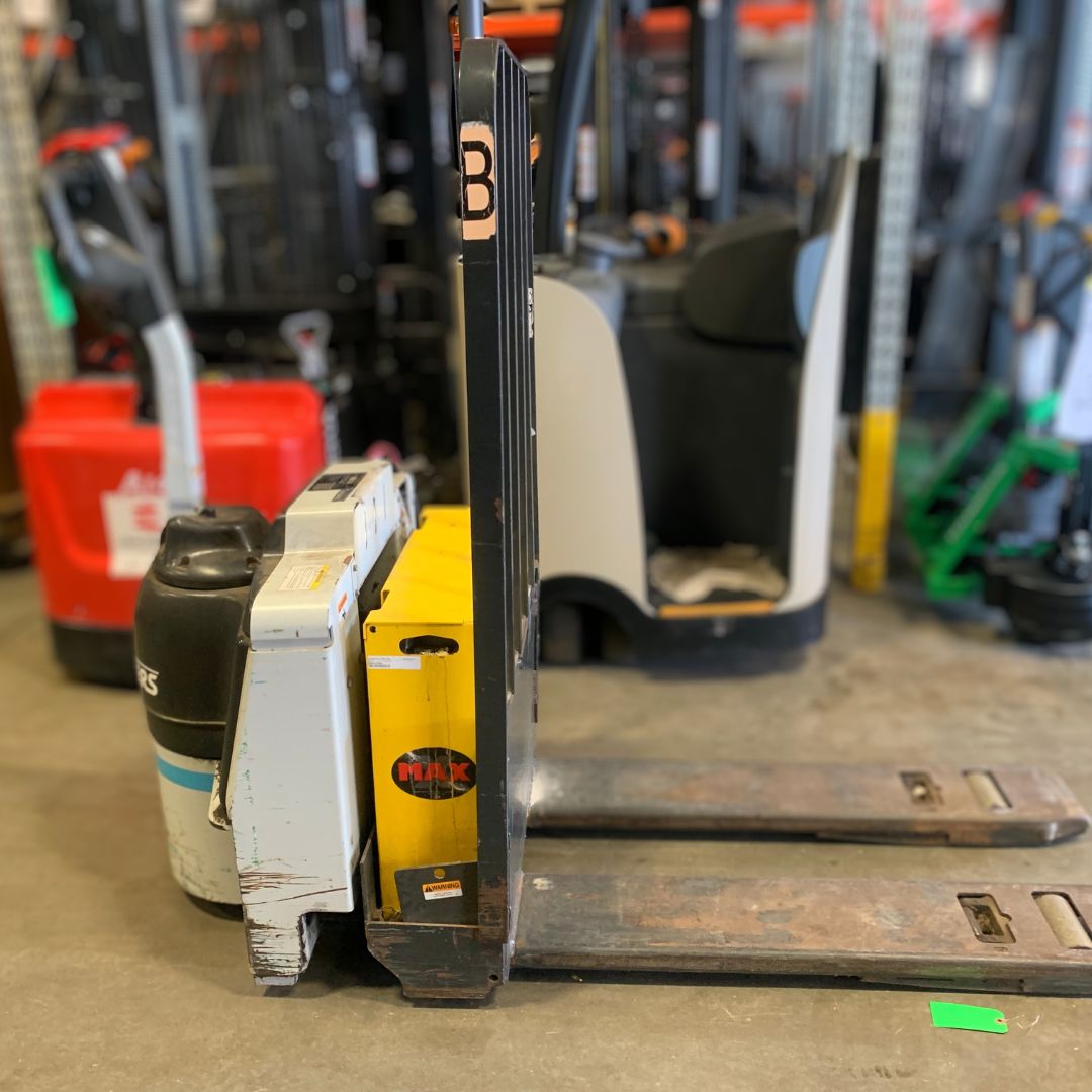 Unicarriers 6000lbs Pallet Truck - WPX60B (3)