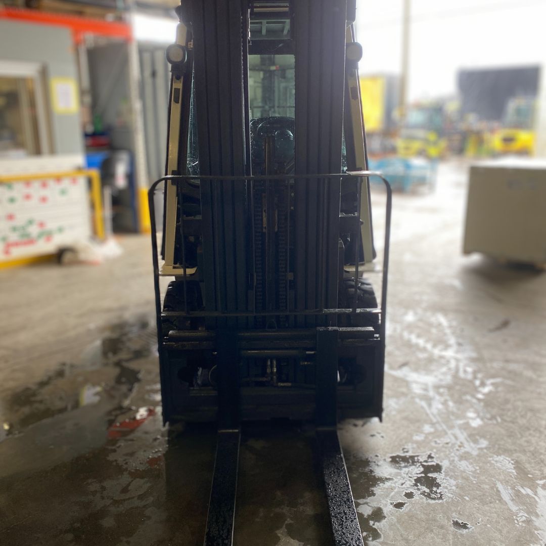Chariot élévateur Unicarriers 5000lbs - PF50 (3)