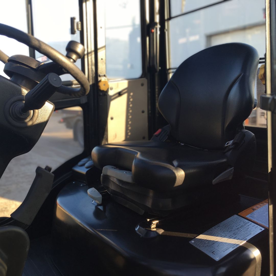 Chariot élévateur Hangcha 7000lbs - CPCD35 (3)