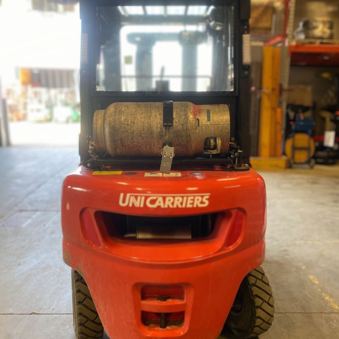 Chariot élévateur Unicarriers 5000lbs - PF50 (3)
