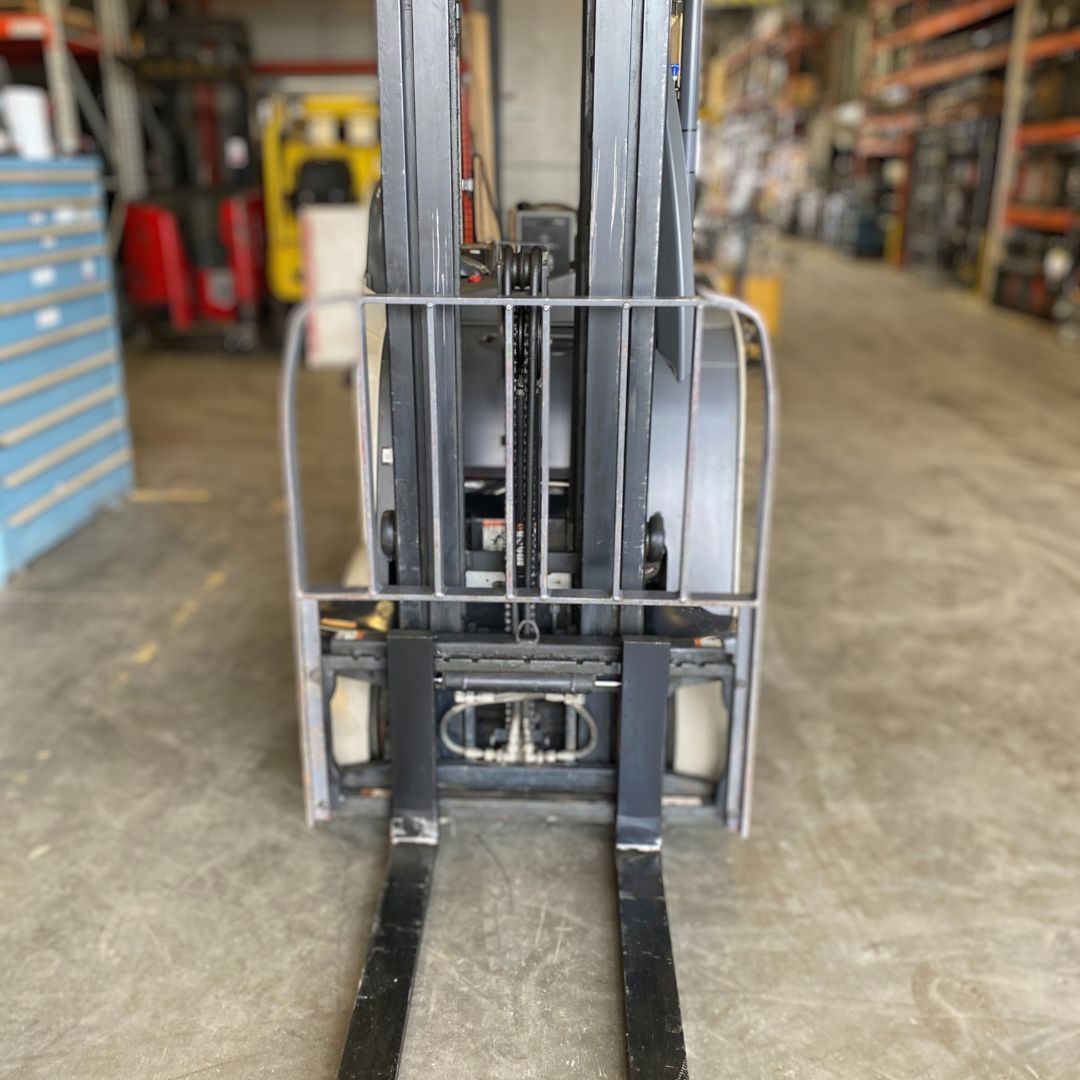 Chariot élévateur Crown 3000lbs - RC5515-30 (3)