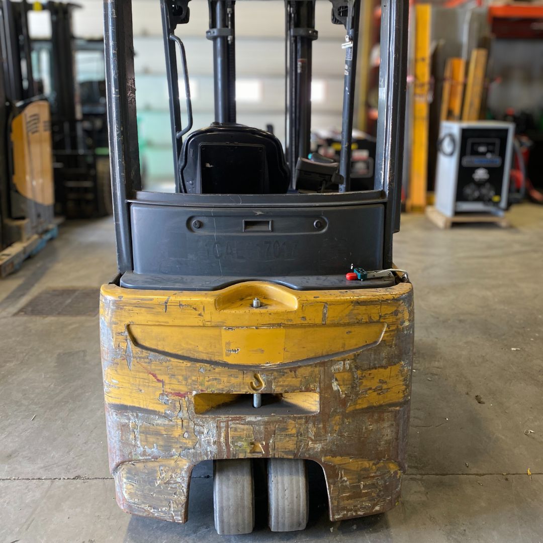 Chariot élévateur électrique Caterpillar - 4000 lb - 2ET4000