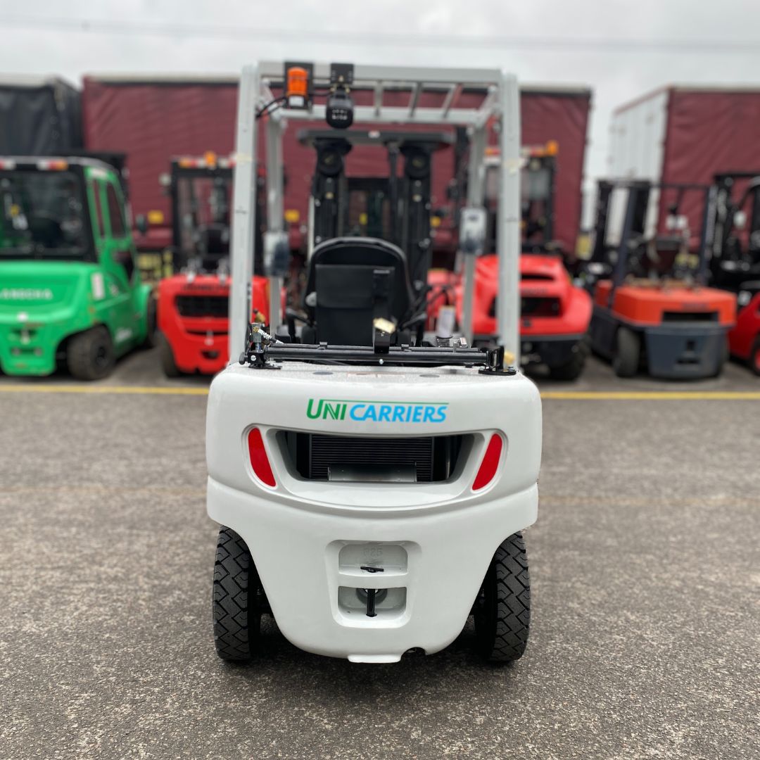 Unicarriers 5000lbs forklift - PF50 (3)