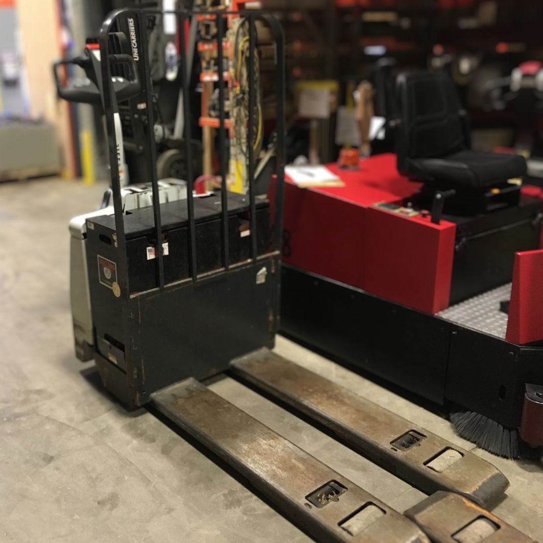 Unicarriers 6000lbs pallet truck - RPX60B (3)