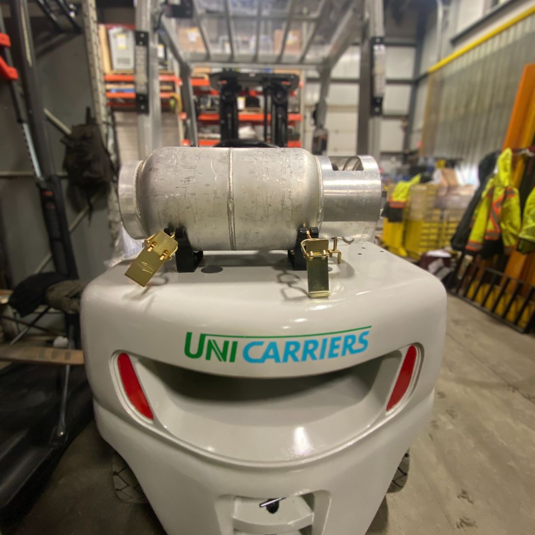 Chariot élévateur Unicarriers 7000lbs - PF70 (3)