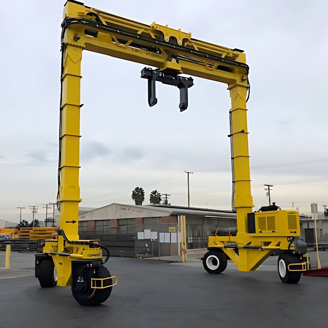 Straddle Carrier - Coil Industry - Combi-SC