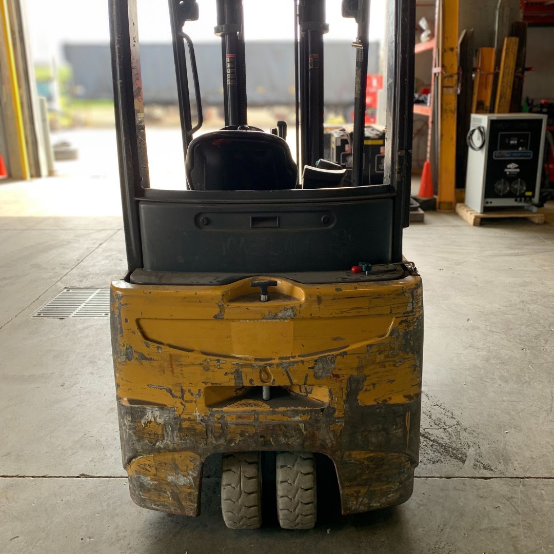 Chariot élévateur électrique Caterpillar - 4000 lb - 2ET4000