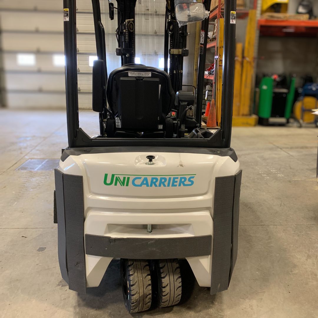 Chariot élévateur électrique Unicarriers - 4000 lb - MXST20