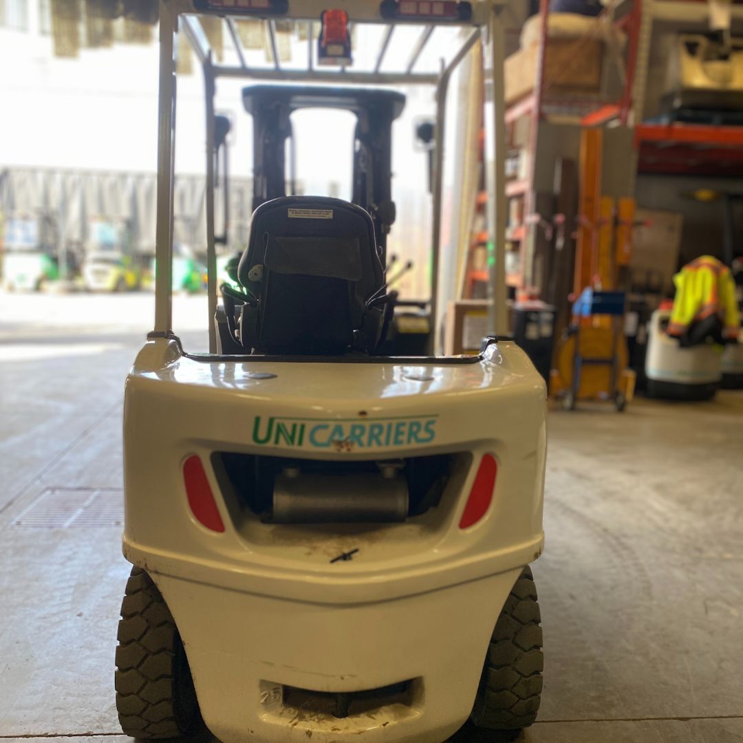 Chariot élévateur Unicarriers 5000lbs - PFD50M (3)